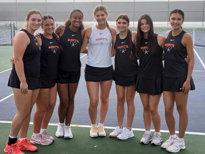 Tiger tennis advances 7 to district tennis tourney